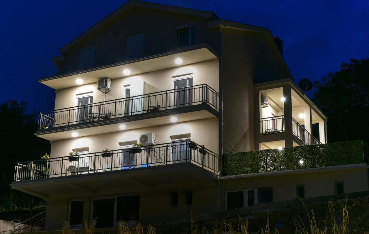 Java Apartments - S & J Dobrota Zewnętrze zdjęcie