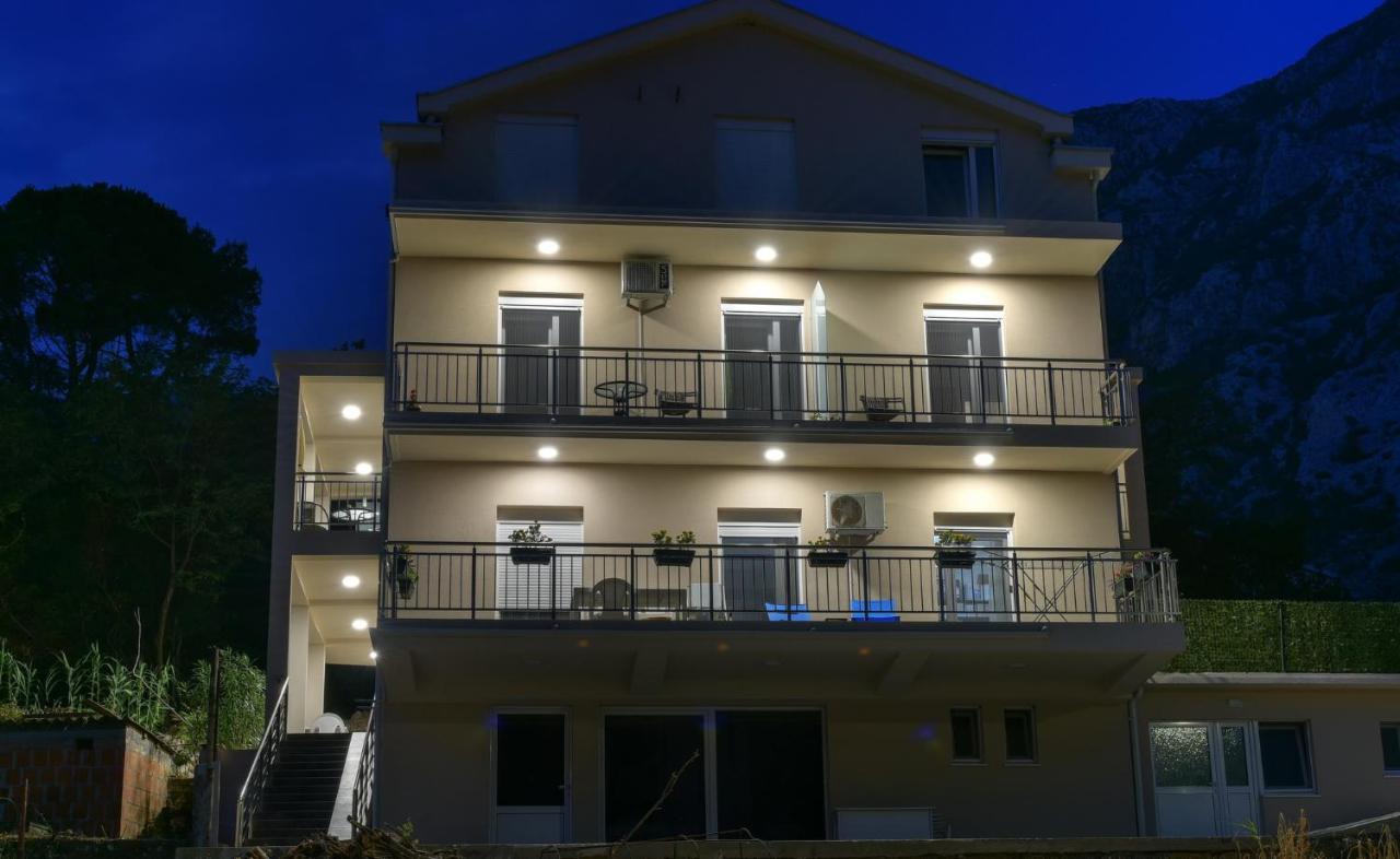 Java Apartments - S & J Dobrota Zewnętrze zdjęcie