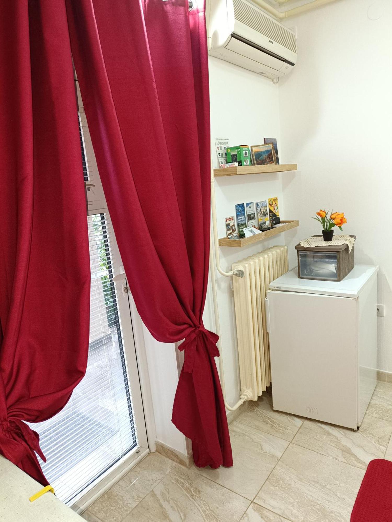 Java Apartments - S & J Dobrota Zewnętrze zdjęcie